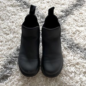 Vguc Native “Kensington” Trek Lite boots